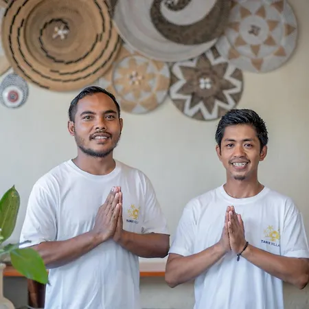 Tanis Village - Luxury Villas Gili Air Exterior photo