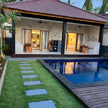 Tanis Village - Luxury Villas Gili Air Exterior photo